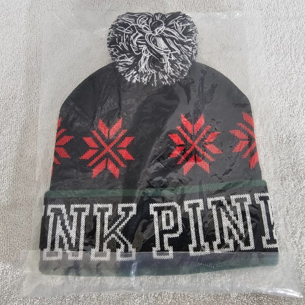 Victoria's Secret PINK Snowflake Beanie Winter Hat w Pom Pom Black Red Green New - Picture 5 of 5